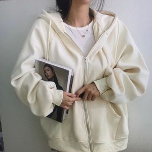 absolute highly great edition at new month ⛑and with original bag 📪that product